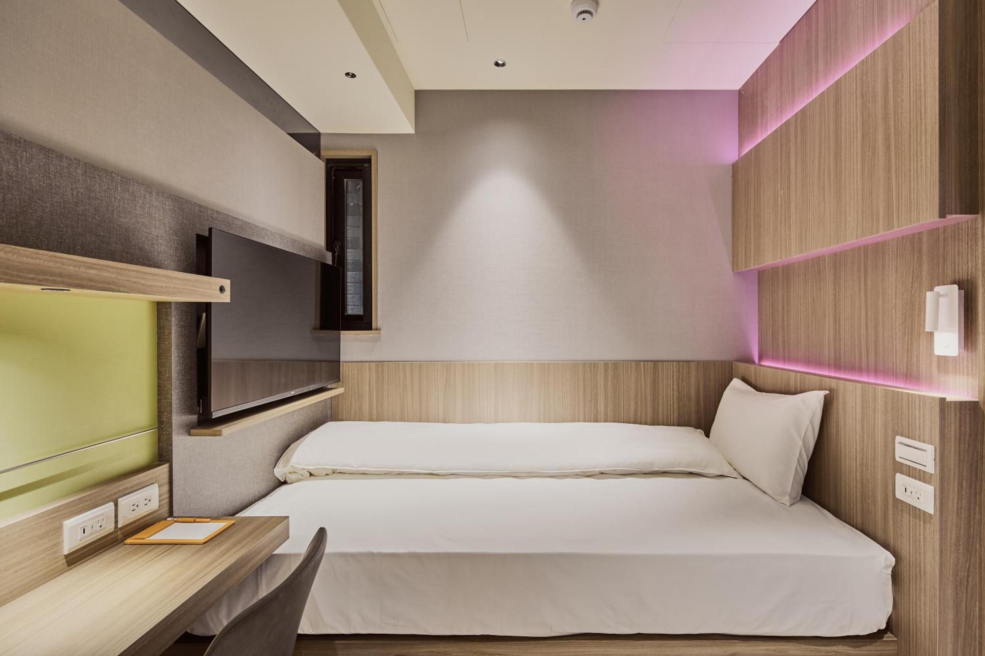 Orange Hotel -Hanzhong, Тайбэй Экстерьер фото